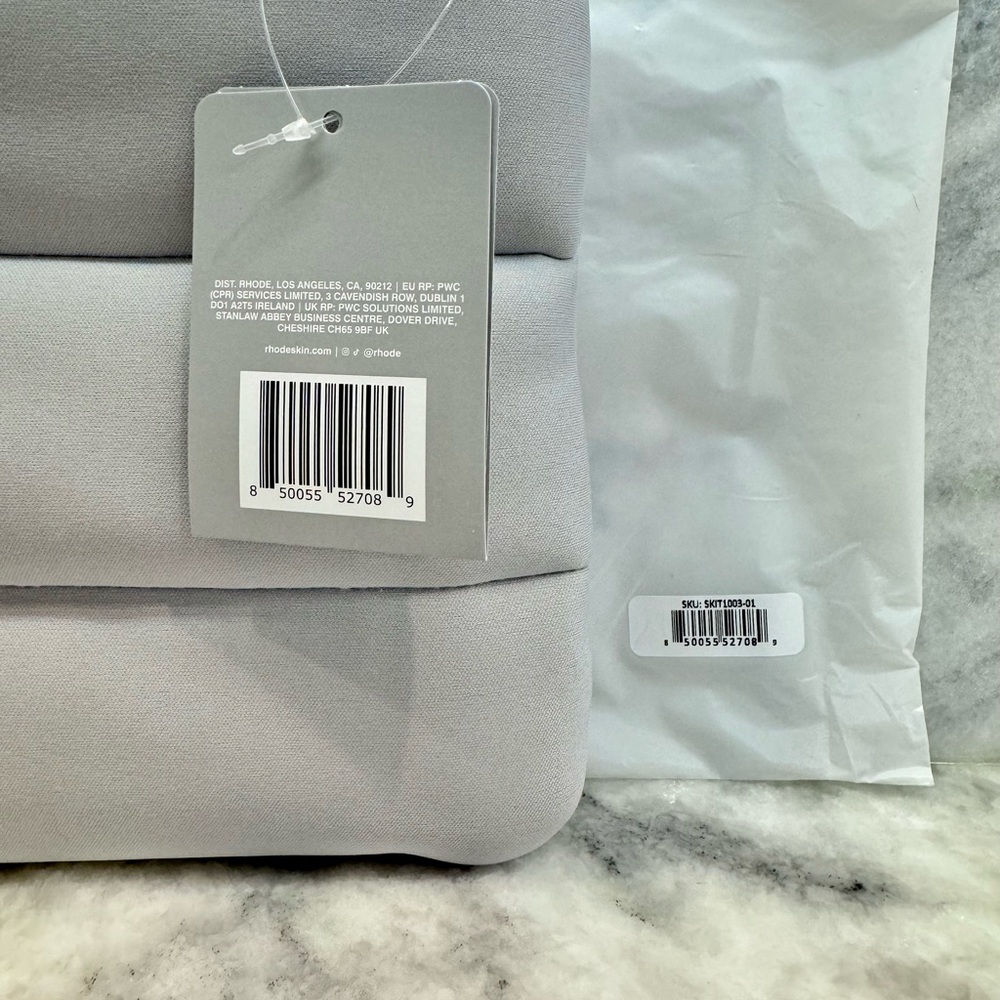 NWT Rhode (Hailey Bieber) Skincare bubble bag (products not included, only bag) - Picture 11 of 16
